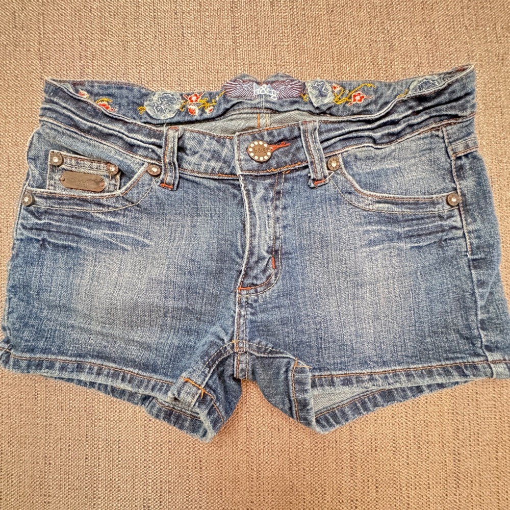 H&G Women Blue Denim Embroidered Sequin Low Rise Shorts Size 11 Style 3167